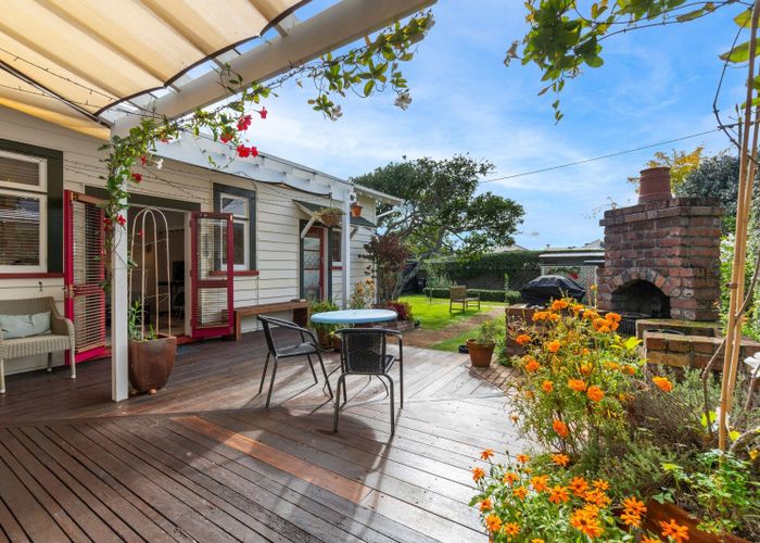  at 3 Tennyson Street, Mount Eden, Auckland City, Auckland