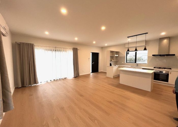 at 33A Galsworthy Place, Bucklands Beach, Manukau City, Auckland