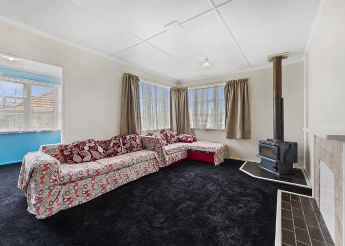  at 4 Severn Terrace, Roslyn, Palmerston North, Manawatu / Whanganui