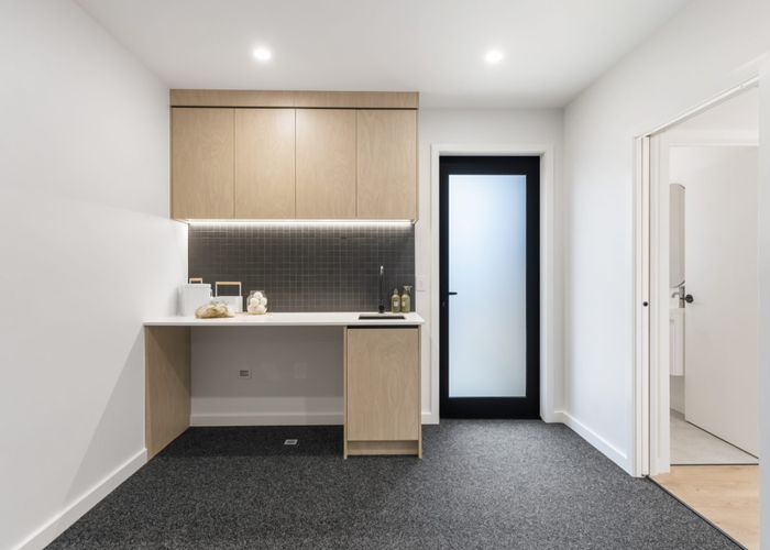  at 7/51 Taipari Road, Te Atatu Peninsula, Waitakere City, Auckland