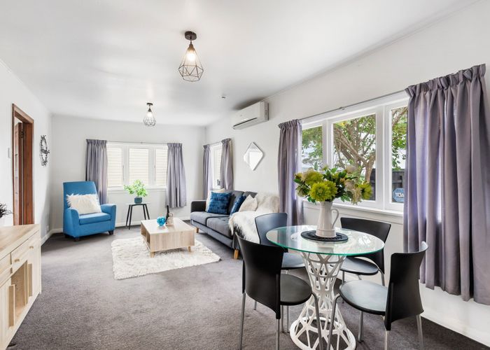  at 1/154 Glengarry Road, Glen Eden, Auckland