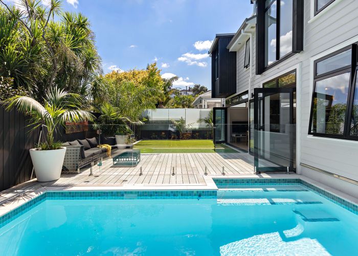 at 9 Ashton Road, Mount Eden, Auckland