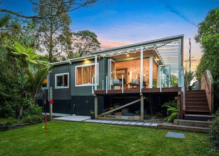  at 170 Atkinson Road, Titirangi, Waitakere City, Auckland