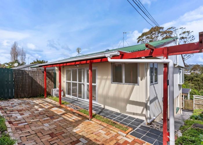  at 3/5 Oates Road, Glen Eden, Waitakere City, Auckland