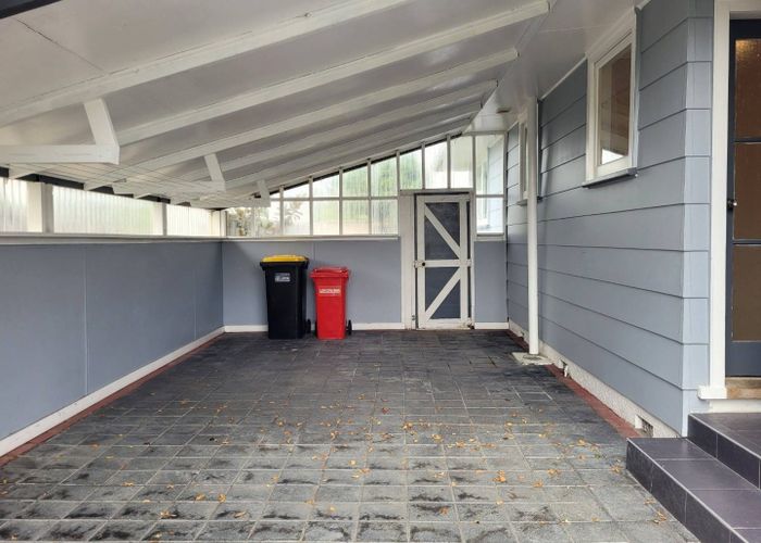  at 27 Kent Street, Carterton, Carterton, Wellington