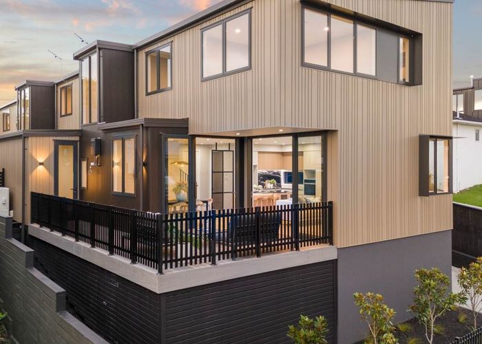  at 92A Melanesia Road, St Heliers, Auckland