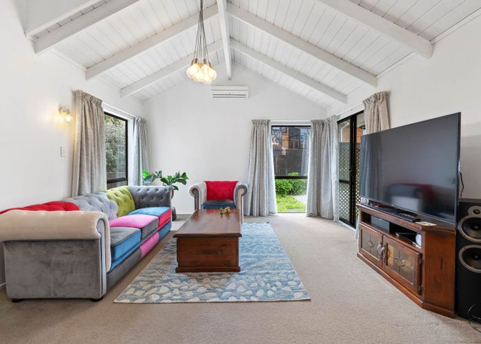  at 1/19 Deodar Place, Totara Heights, Auckland