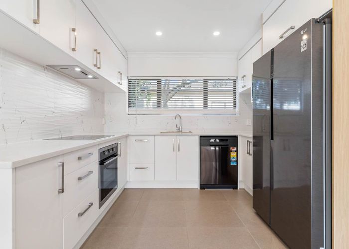  at 34A  Waddell Avenue, Point England, Auckland City, Auckland
