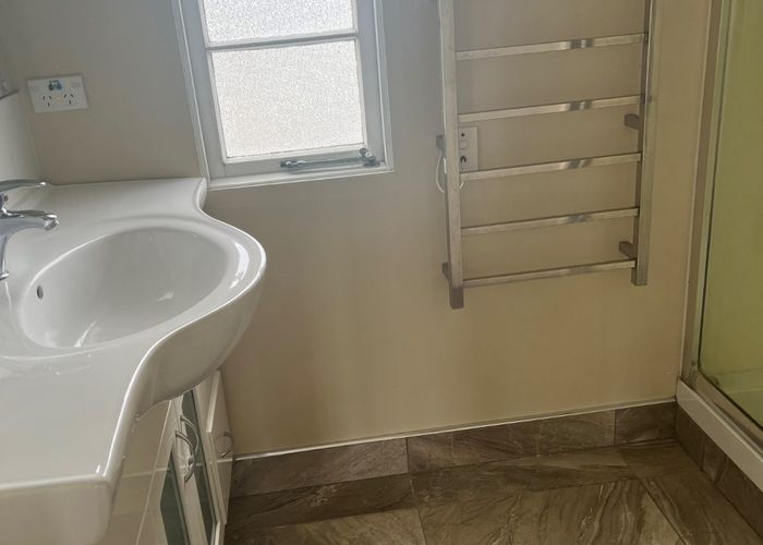  at 1/9 Meadowbank Road, Meadowbank, Auckland City, Auckland