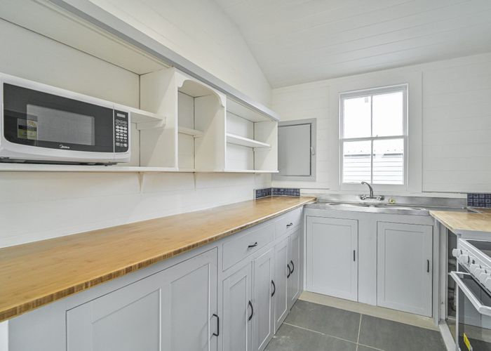  at 415 Lascelles Street, Saint Leonards, Hastings