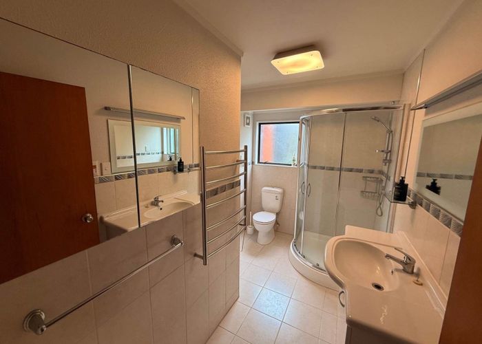  at 10 Westergrove Place, West Harbour, Waitakere City, Auckland