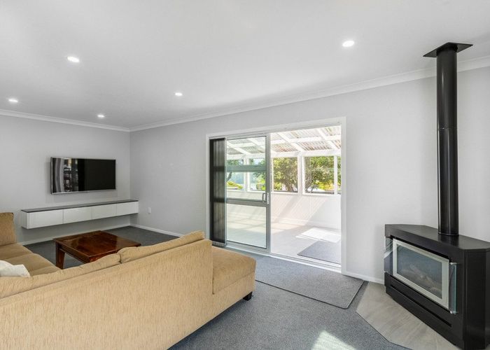  at 1 Finn Place, Titahi Bay, Porirua