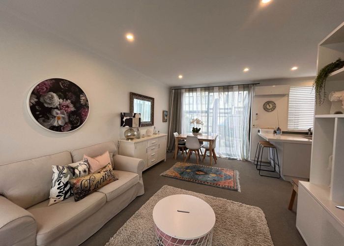  at 11B Guyon Street, Stonefields, Auckland