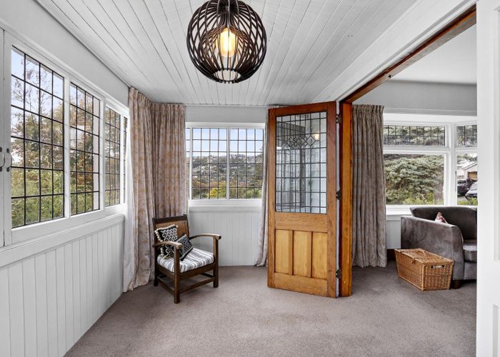  at 5 Merlewood Avenue, Cashmere, Christchurch City, Canterbury