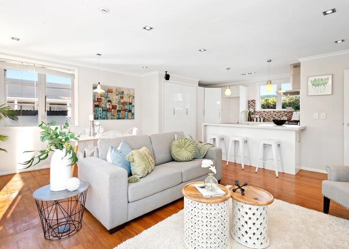  at 1044 High Street, Avalon, Lower Hutt, Wellington