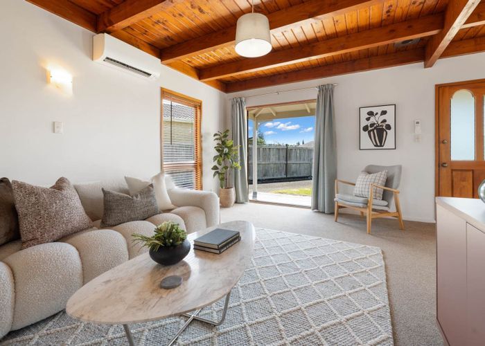  at 1/46 Halberg Street, Glenfield, North Shore City, Auckland