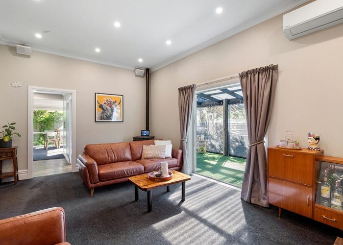  at 245 Lyttelton Street, Spreydon, Christchurch City, Canterbury