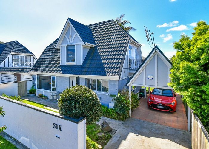  at 6 Oakland Avenue, Papatoetoe, Manukau City, Auckland