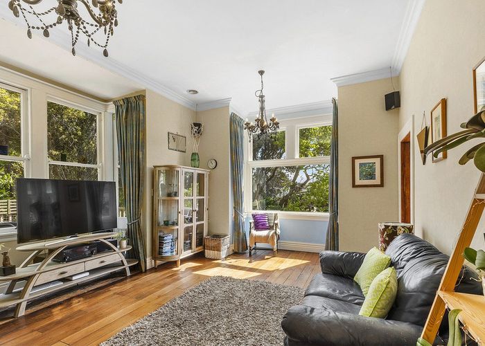  at 36 Sutherland Crescent, Melrose, Wellington, Wellington