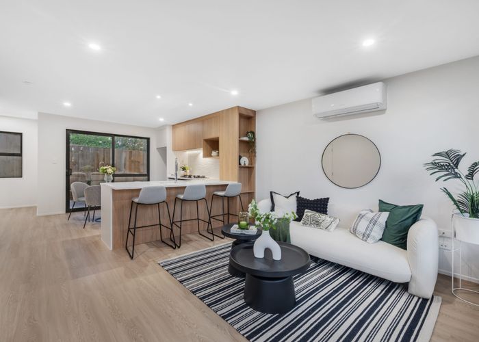  at 24A-F Roberts Road, Glenfield, North Shore City, Auckland