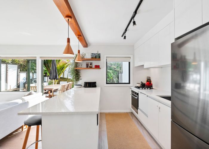  at 8/65 Rangatira Road, Beach Haven, North Shore City, Auckland