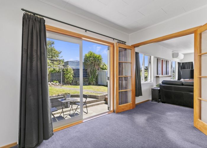  at 17 Padnell Crescent, Paparangi, Wellington