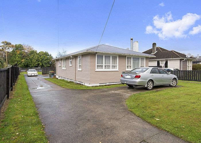  at 33 Meadowbank Crescent, Fordlands, Rotorua