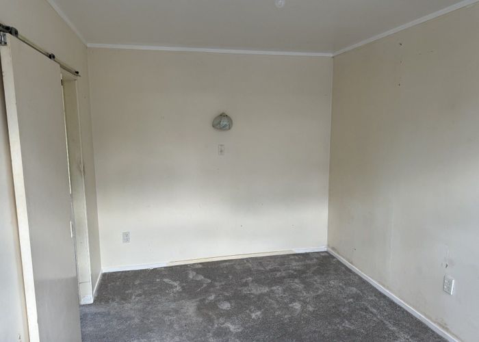  at 31B Fairclough Road, Beach Haven, North Shore City, Auckland
