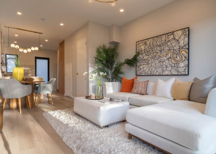  at 112A-F Beach Road, Te Atatu Peninsula, Waitakere City, Auckland