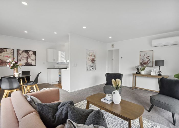 at 2/10 Hughes Crescent, Taita, Lower Hutt, Wellington