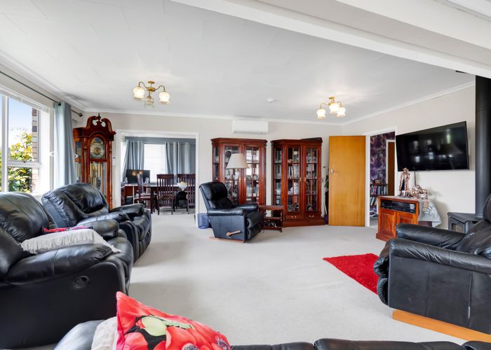  at 40 Nevada Drive, Merrilands, New Plymouth, Taranaki