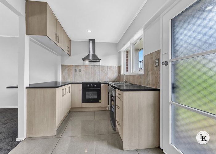  at 2/58 Puhinui Road, Papatoetoe, Manukau City, Auckland