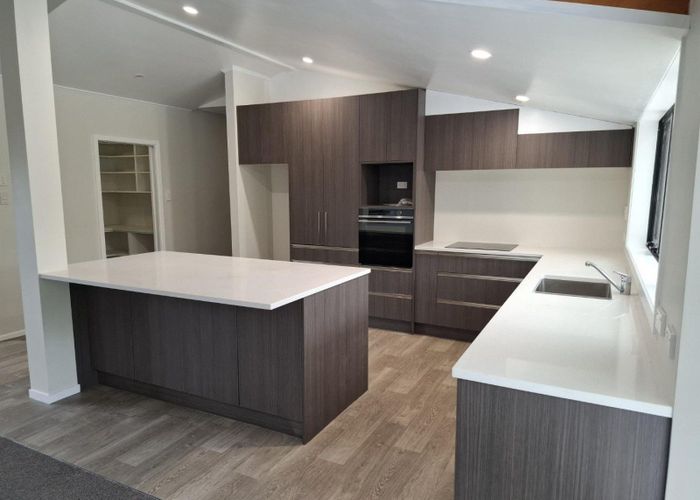  at 571 Wanganui Road, Marton