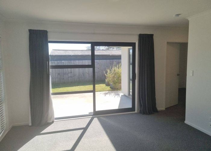  at 4/2 Opal Place, Chartwell, Hamilton, Waikato