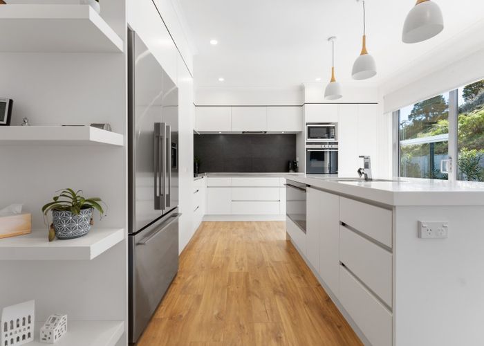  at 18 Fernbrook Drive, Hurworth, New Plymouth