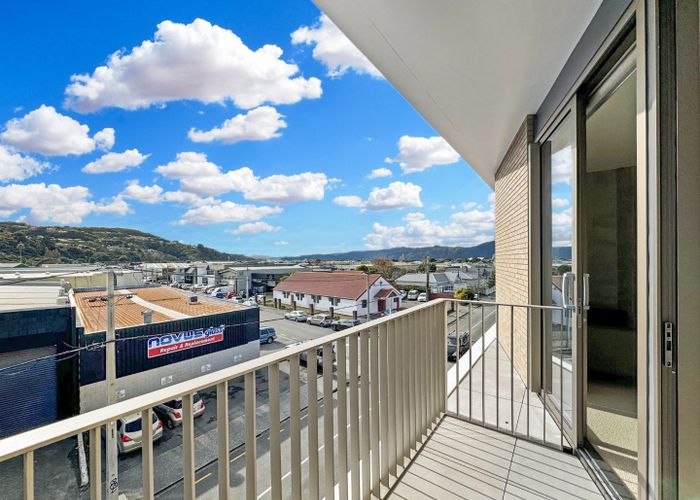  at 208/2 Campbell Terrace, Petone, Lower Hutt, Wellington