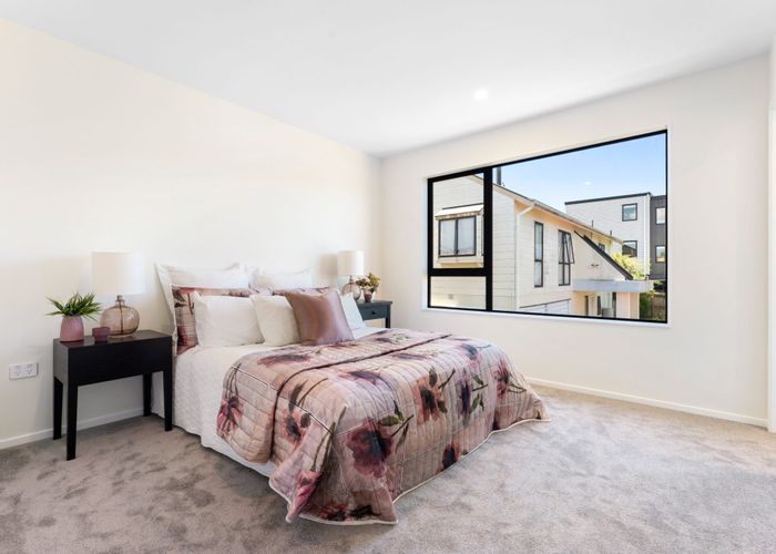  at 21A & 21C Crosby Road, West Harbour, Waitakere City, Auckland