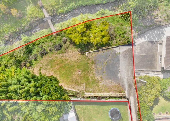  at 86 Methuen Road, New Windsor, Auckland