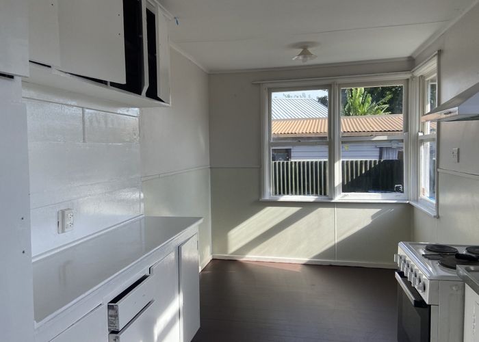  at 6a Kenney Crescent, Fairfield, Hamilton, Waikato