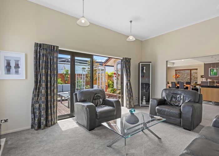  at 4 Brookfield Drive, Northwood, Christchurch