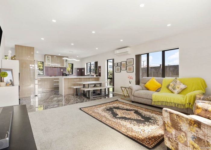  at 7B Miami Street, Mangere East, Auckland