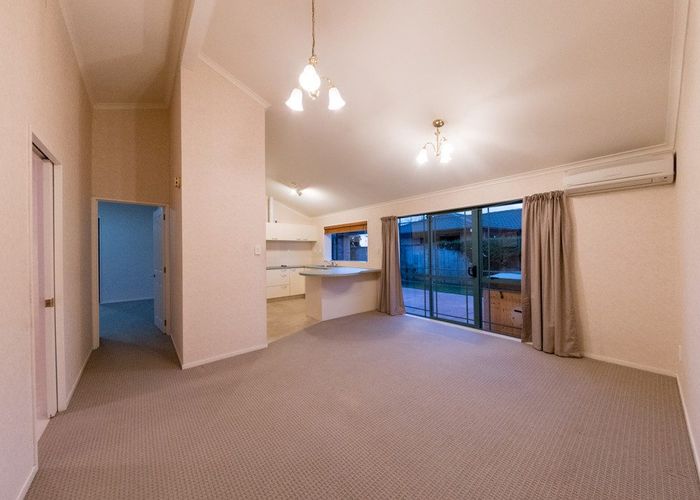  at 29 Millington Pl, Huntington Park, Manukau City, Auckland