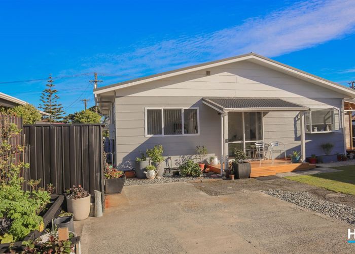  at 121 Blake Street, Blaketown, Greymouth
