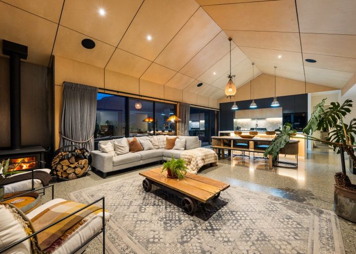  at 37 Pendeen Crescent, Jacks Point, Queenstown-Lakes, Otago