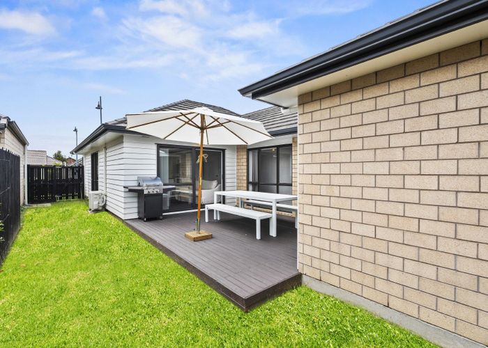  at 27 Kotuku Crescent, Takanini