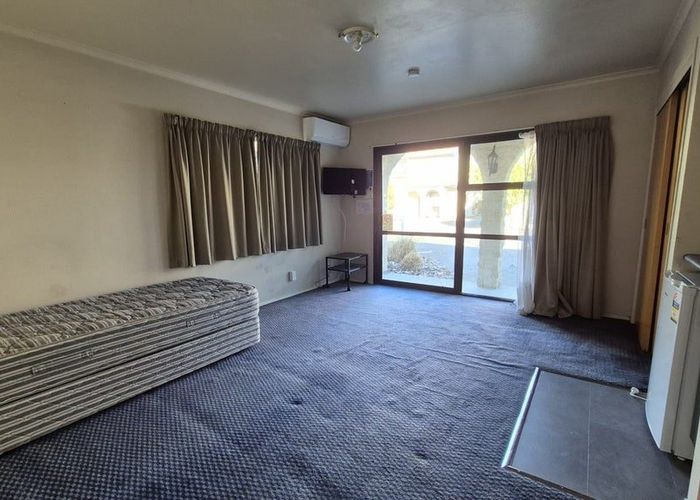  at 665 Pioneer Highway, Highbury, Palmerston North, Manawatu / Whanganui