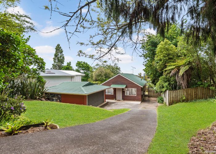  at 446 Huia Road, Laingholm, Auckland
