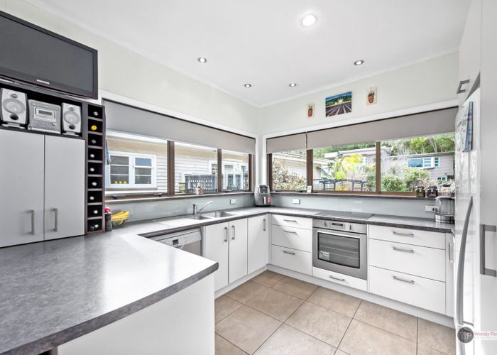  at 75 Wyndrum Avenue, Waterloo, Lower Hutt