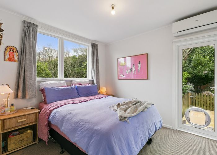  at 3/8 Mataroa Avenue, Northland, Wellington, Wellington