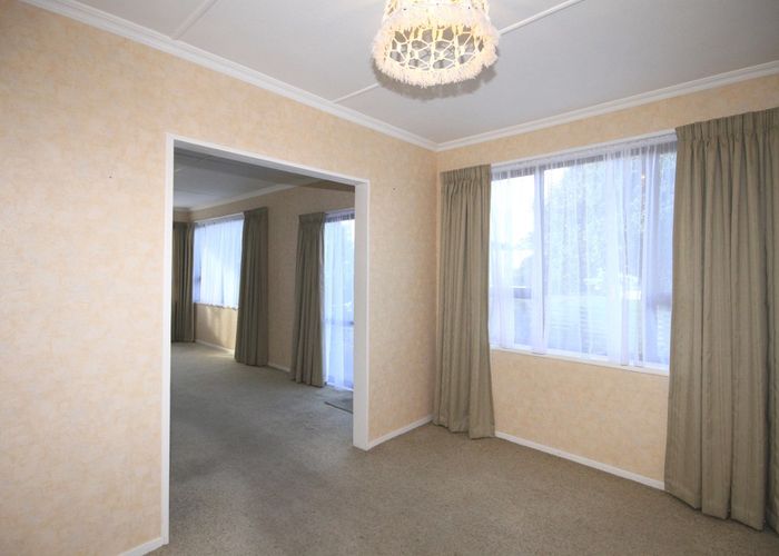  at 37 Hood Street, Castlecliff, Whanganui